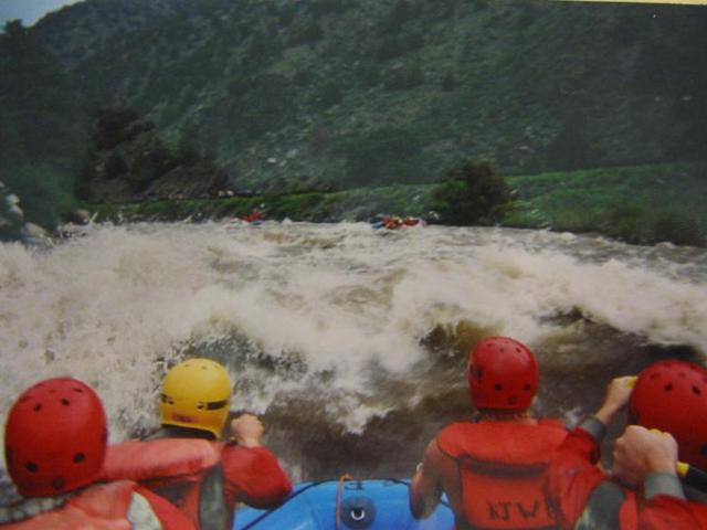 16_rafting4.jpg