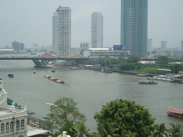 2_bangkok_river.jpg