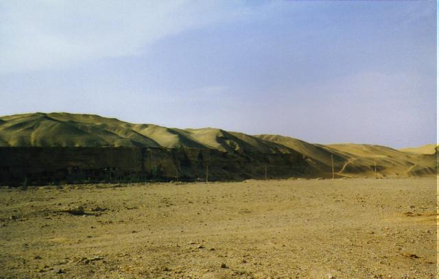 dunhuang_caves.jpg