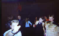 al_dance.jpg (67232 bytes)