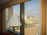 marriott_view1.jpg (113327 bytes)