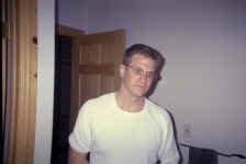 chris.jpg (87798 bytes)