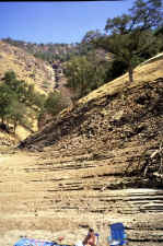 blakely_valley.jpg (172649 bytes)
