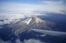mt_hood2.jpg (62872 bytes)