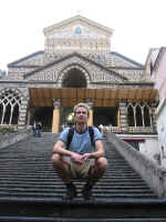 me_amalfi_duomo.jpg (176158 bytes)